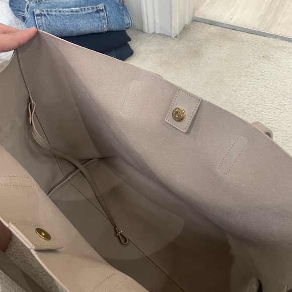 YSL East West Shopping Tote - Picture 11 of 15